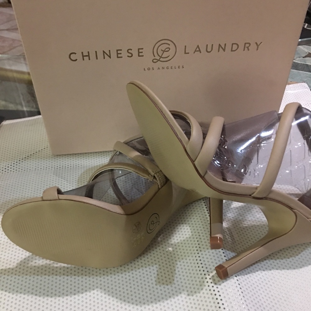 Chinese Laundry. Size 7 new with box